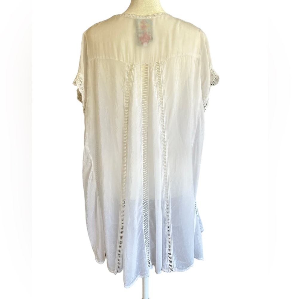 JOHNNY WAS Floral Embroidered Cupra Rayon Swing Top Blouse Tunic White Sz S Boho - Picture 7 of 13